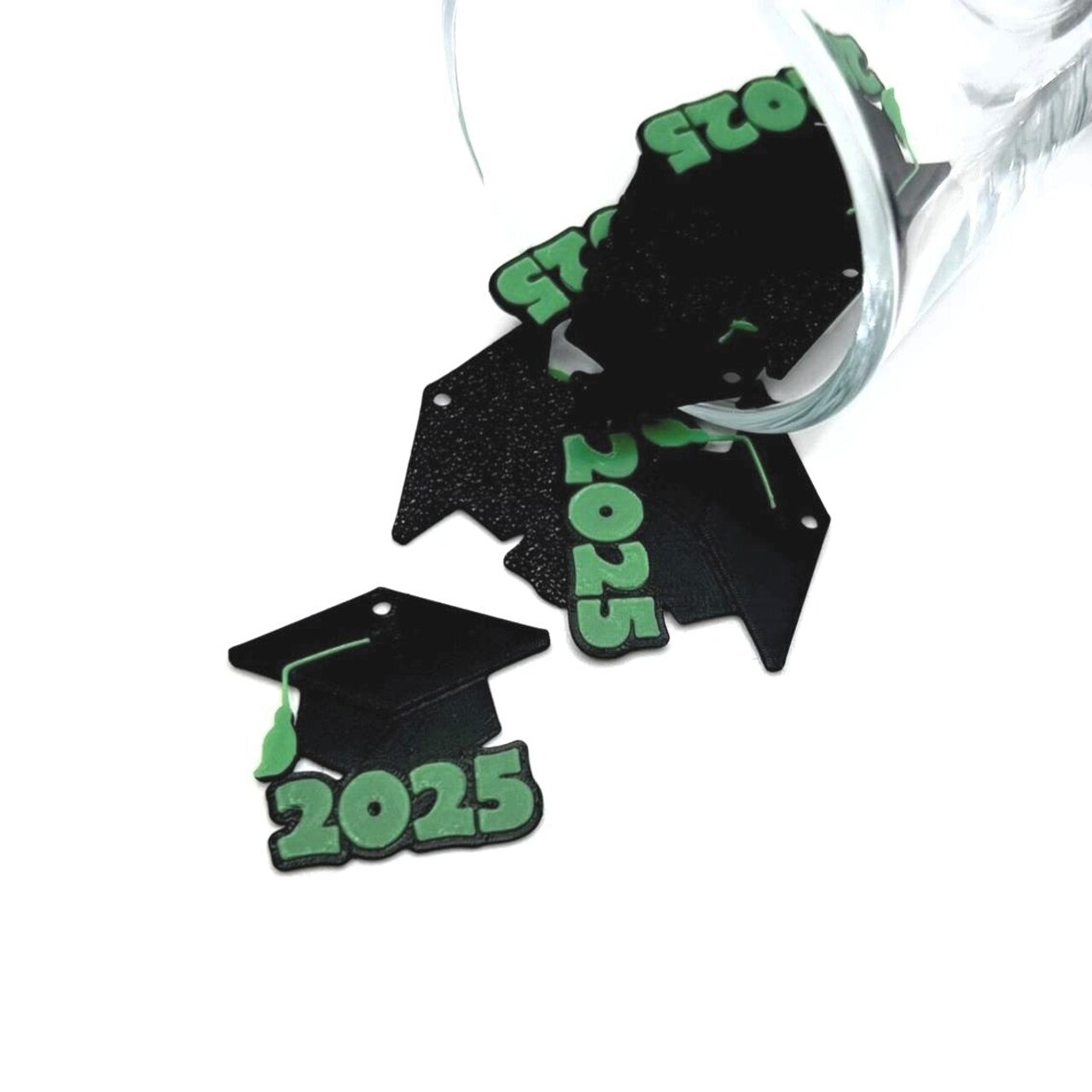 1, 4, or 20 Pieces: Green and Black 2025 Graduation Cap Charms